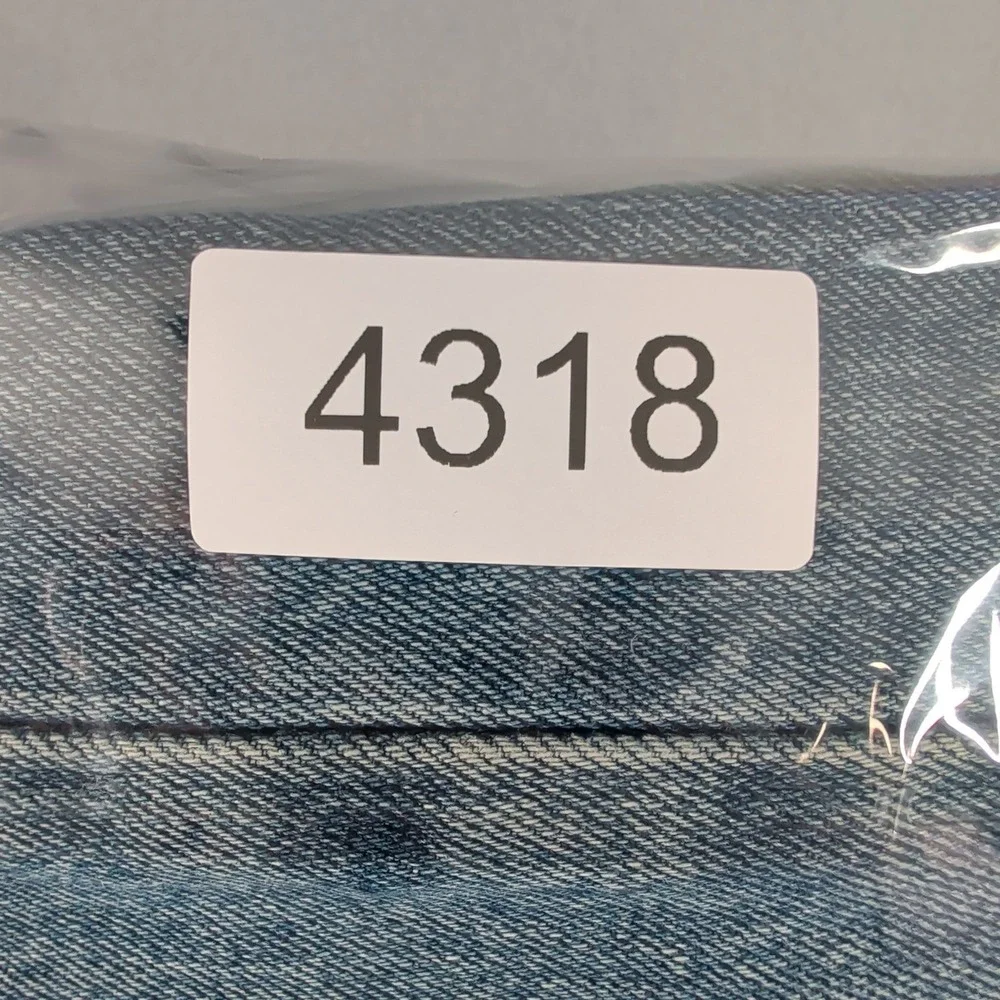 Levis good pre